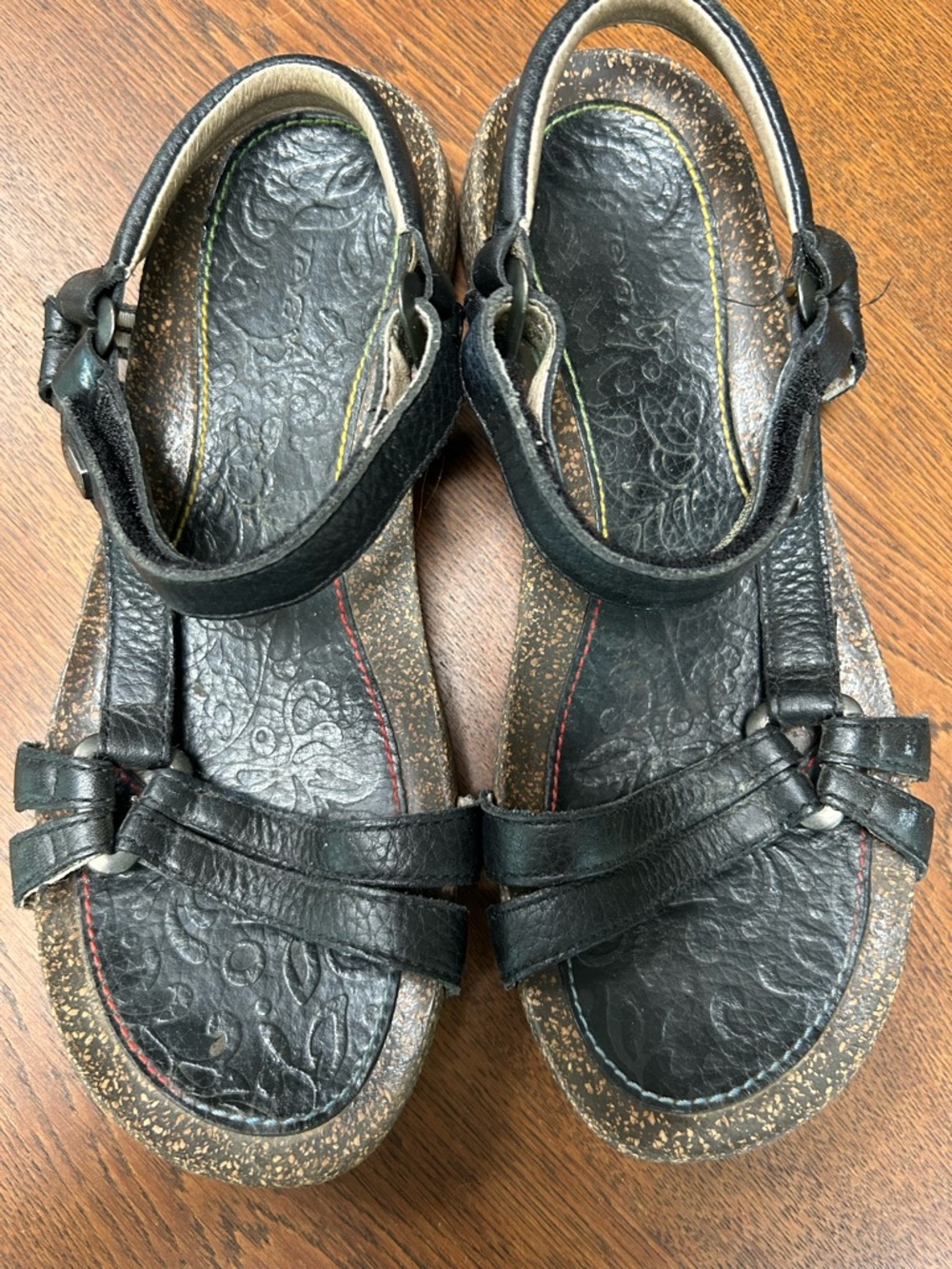 Black TEVA Leather Strappy Sandals. Cork insole, inset w/leather. 7s-Adjustable